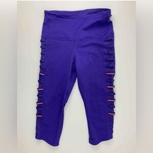 Lululemon Running Training Breeze
Crop IRSF Purple